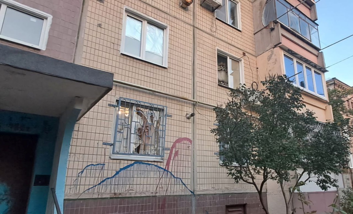 Новини України - Росіяни вдарили по Дніпропетровщині, виникли пожежі