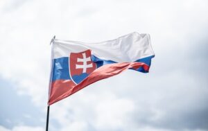 Новини світу - Словаччина приєднається до обговорення "стіни дронів" - речник ЄК