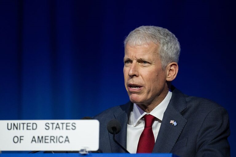 США готові замінити для ЄС газ і нафту з Росії