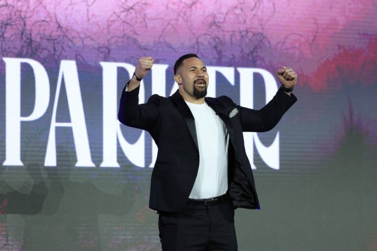 Тимчасовий чемпіон WBO Паркер: Проведення бою все-таки залежить від Усика