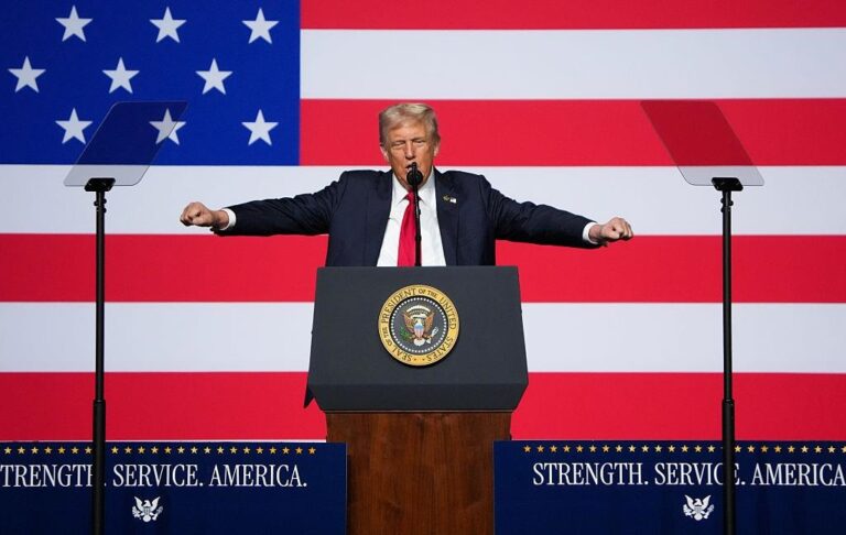 Треба завершити війну в Україні через силу – Трамп