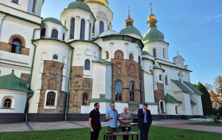 У Софії Київській успішно завершили проєкт з порятунку стін