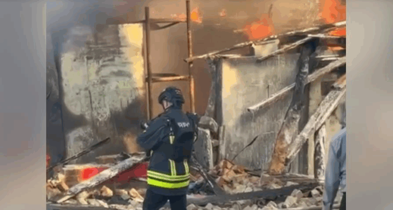 Удар по Сумах: є влучання та руйнування