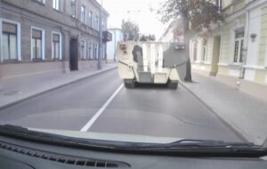 Новини світу - В Білорусі зафіксували новітній російський БТР-22