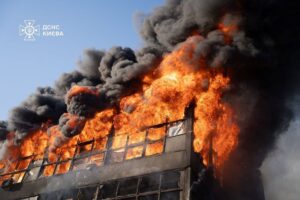 Новини України - Вибухи на Київщині: пояснення влади, зміни руху УЗ