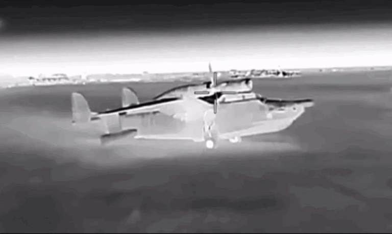 Вперше в історії ГУР знищили два російські літаки-амфібії Бе-12 у Криму