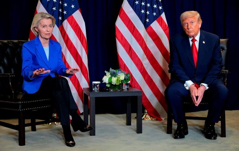 Єврокомісія готує мита на імпорт нафти з Росії