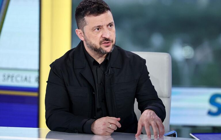 Зеленський назвав умову для проведення виборів