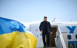 Новини України - Зеленський прибув з візитом до Данії