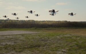 Новини України - ЗСУ почали застосовувати рої дронів на ШІ - ЗМІ