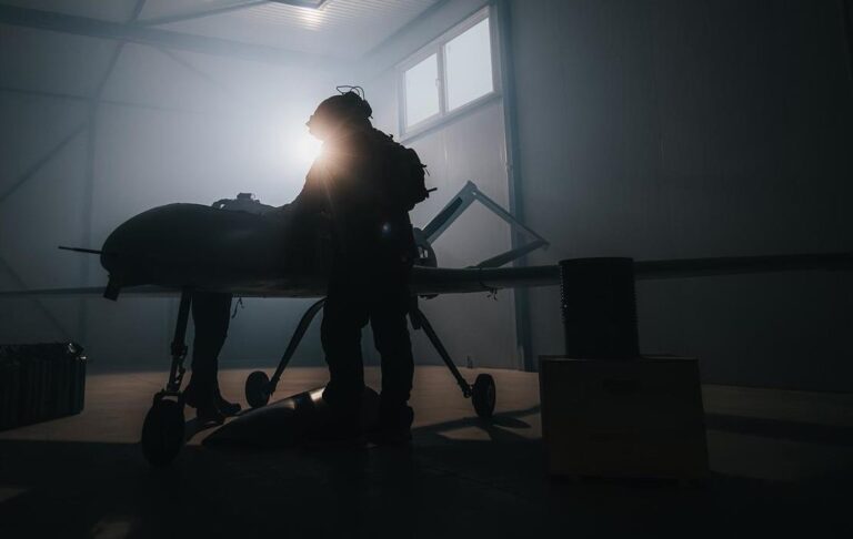 ЗСУ уразили нафтооб’єкти у Росії та літаки в Криму