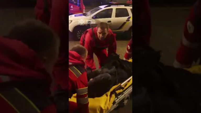 Ніч в Києві. 9 людей травмовано, 20 — врятовано внаслідок нічної російської атаки.