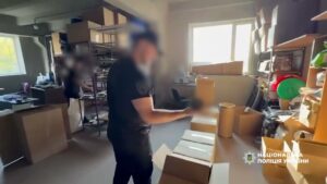 У Одесі поліцейські ліквідували діяльність двох підпільних цехів з виготовлення тютюнової продукції