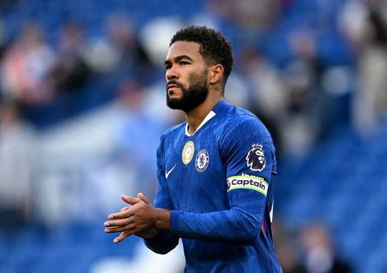 Челсі вручив особливий подарунок своєму капітану