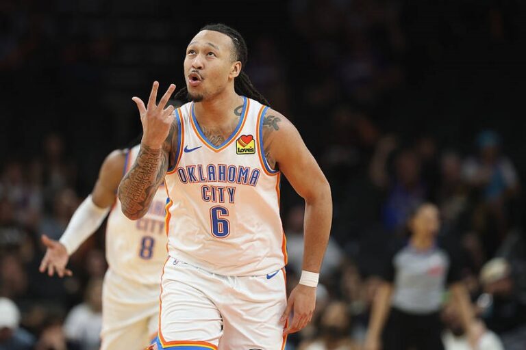 Гравець з лавки запасних чемпіонів НБА отримає історичний статус