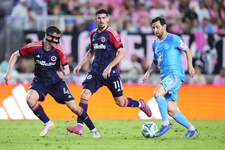 Інтер Майамі здобув перемогу завдяки хет-трику асистів Мессі та дублю Альби