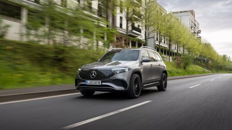 Mercedes знімає з виробництва свій найдоступніший електрокар