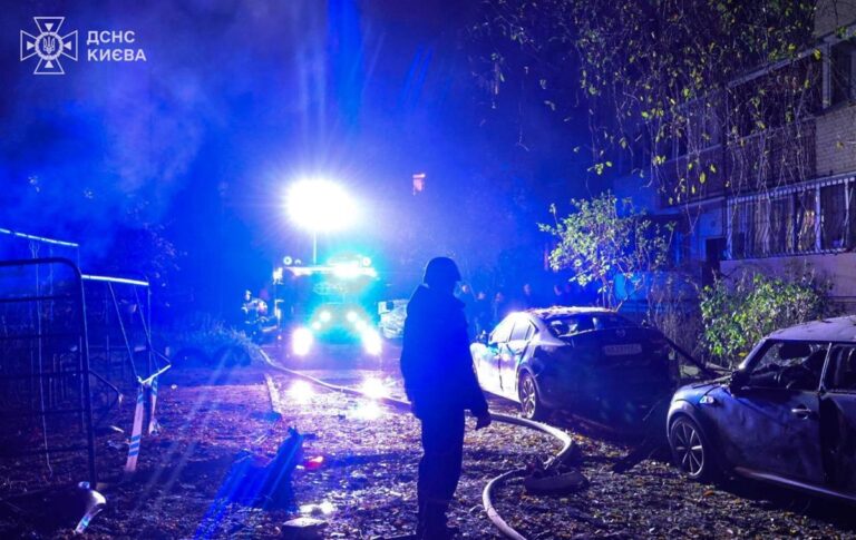 Нічна атака РФ на Київ: з’явилися фото наслідків