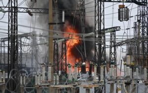 Новини України - Обстрілами знищено дві трансформаторні підстанції, які живили Харків