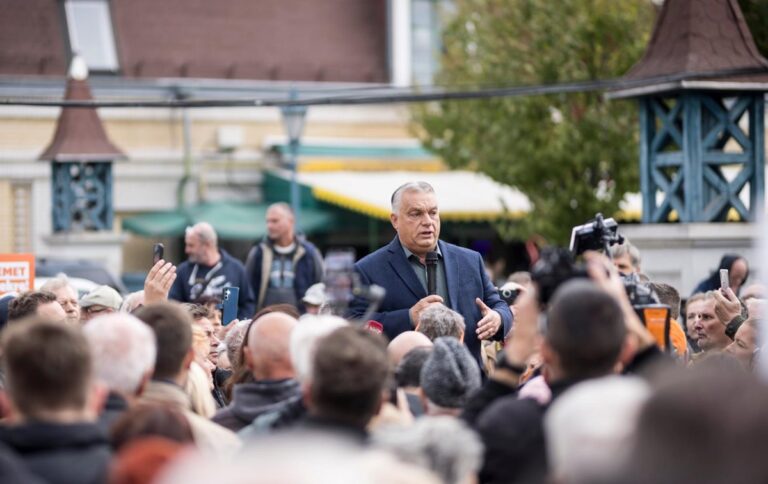 Орбан почав збір підписів проти “військового плану” ЄС