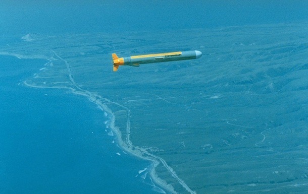 Новини світу - Пентагон схвалив передачу Tomahawk Україні - CNN