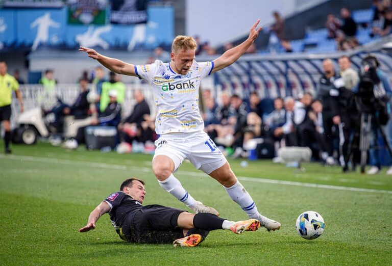 Полісся хоче посилити склад півзахисником Динамо