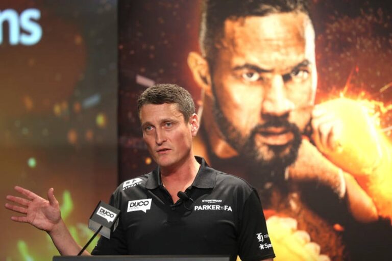 Промоутер Паркера збурює домінування Усика боєм із Паркером