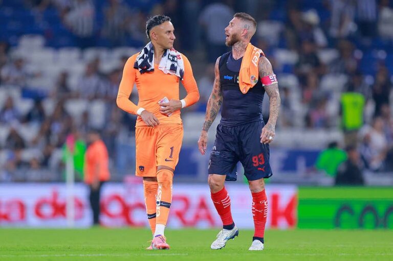 Рамос vs Навас: легенди Реала зустрілися у Мексиці