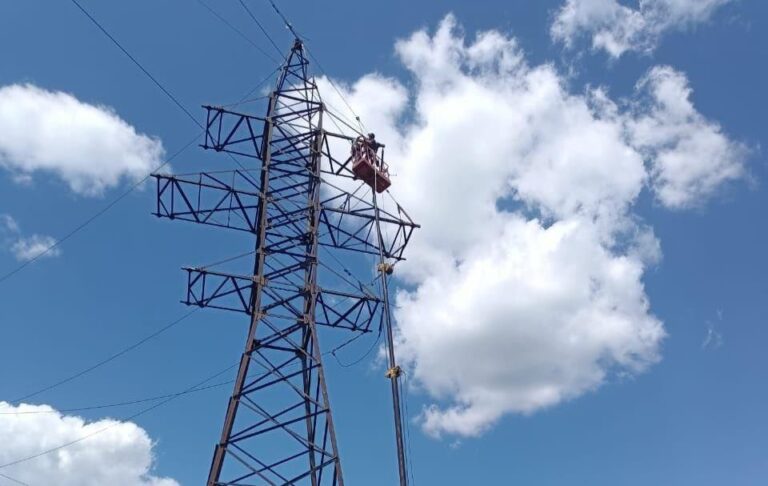 Рівне частково знеструмлене через аварію