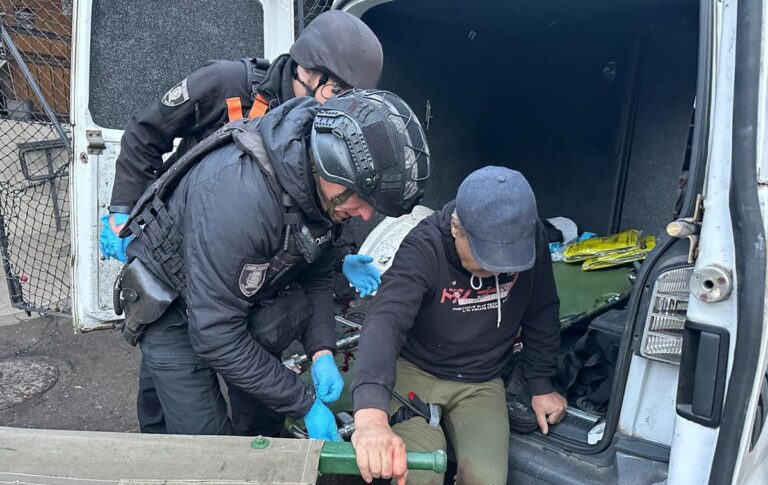 Росіяни вдарили по Костянтинівці, двоє поранених