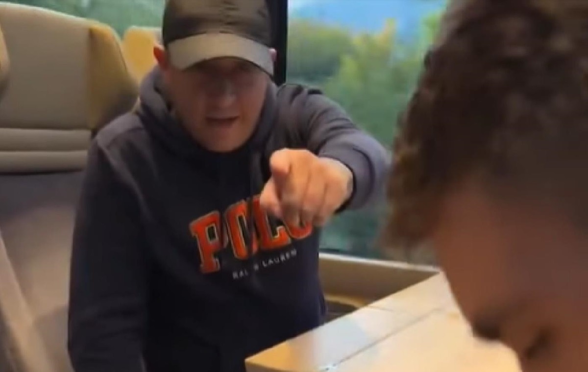 Новини світу - Росіянин погрожував сім'ї українців у поїзді в Швейцарії: МЗС відреагувало