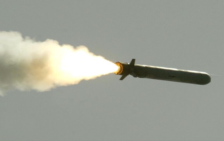 США допоможуть Україні бити вглиб РФ – ЗМІ