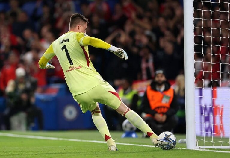 Трубін очолив рейтинг гравців Бенфіки в матчі з Челсі, Судаков – у топі