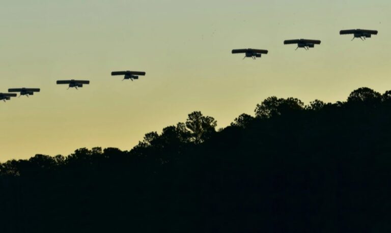 У Києві прогриміли вибухи: що відомо