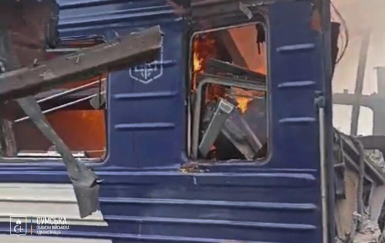 У Шостці атаковано поїзд, десятки поранених