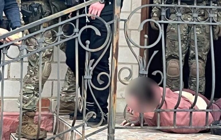 У Вінниці переможець олімпіад з хімії влаштував у будинку нарколабораторію