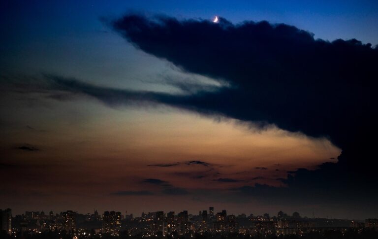 Укренерго назвало обсяги відключень на четвер