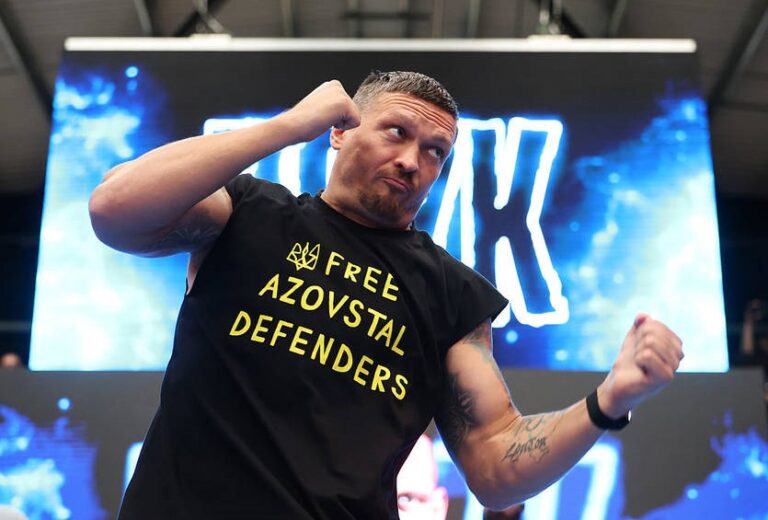 Усику пропонують провести бій на голих кулаках