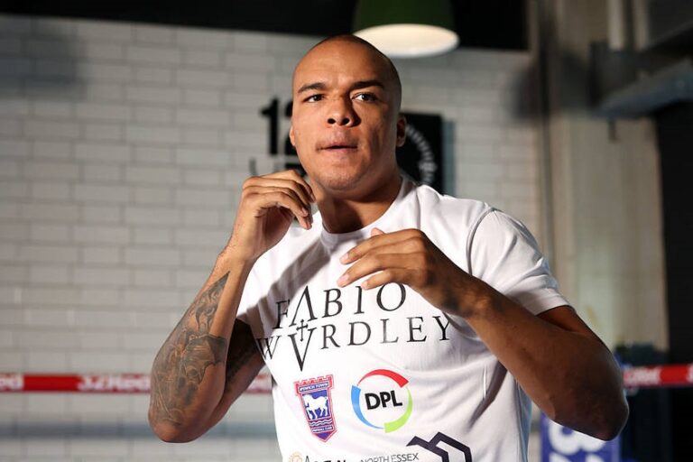 Вордлі, слідом за Паркером, націлюється на перемогу: Далі тільки Усик