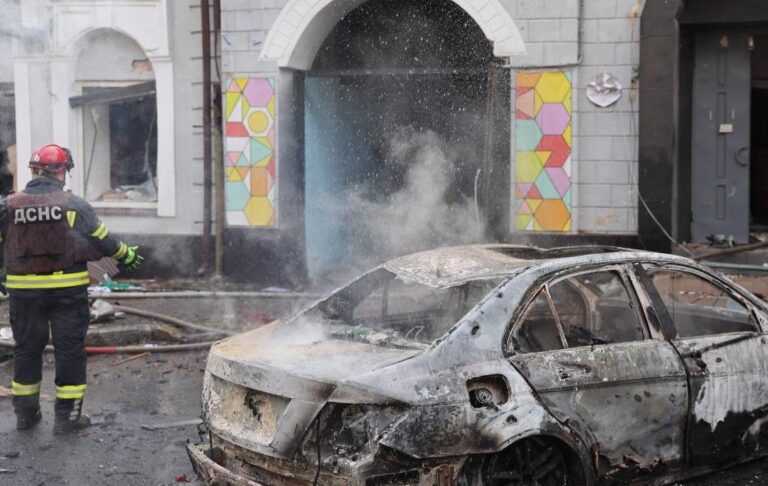 З’явилося відео удару Росії по дитсадку в Харкові