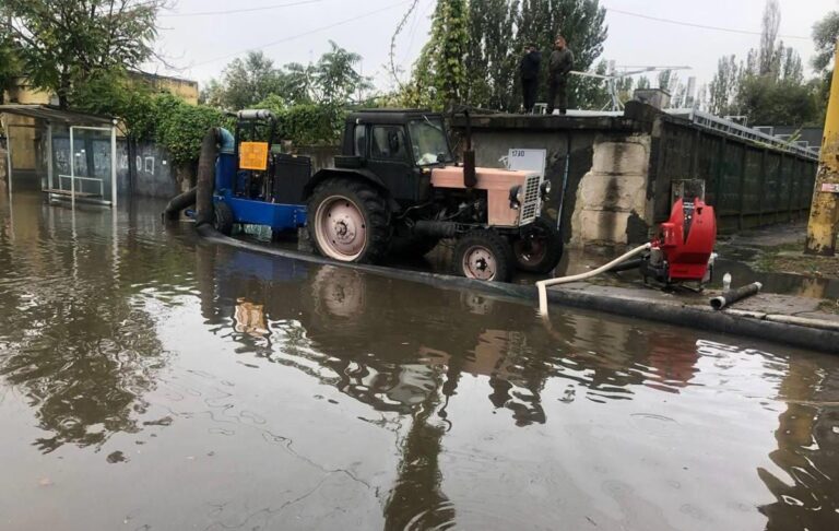 Загибель людей через потоп: в Одесі порушили справу