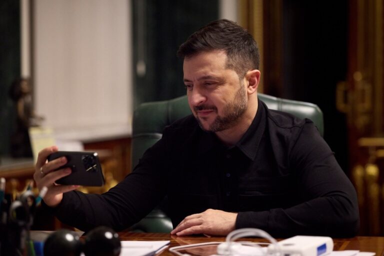 Зеленский анонсував активізацію ударів по РФ