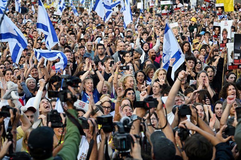 Звільнення заручників. Угода на Близькому Сході