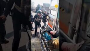 Підтримайте петицію про присвоєння Бахмуту звання “Місто-герой України”.