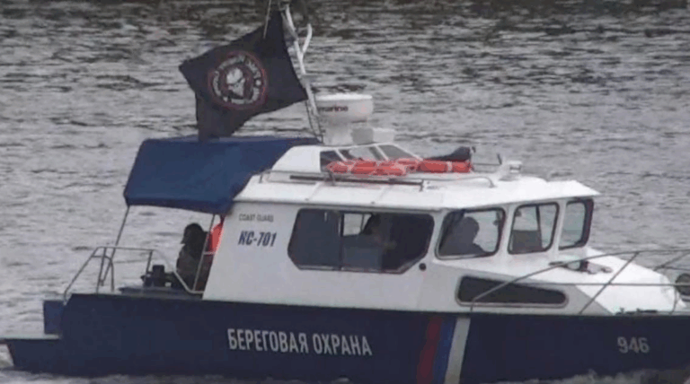 Біля Естонії помітили російський прикордонний катер під прапором Вагнера