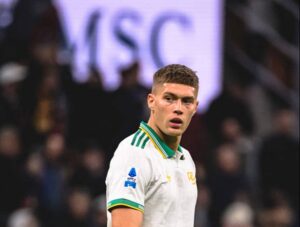 Новини спорту - Довбик у матчі з Міланом відзначився рекордно низькою активністю