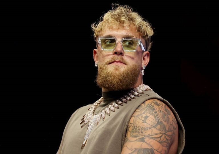 Джейк Пол оцінив спільну роботу Усика й Джошуа в залі