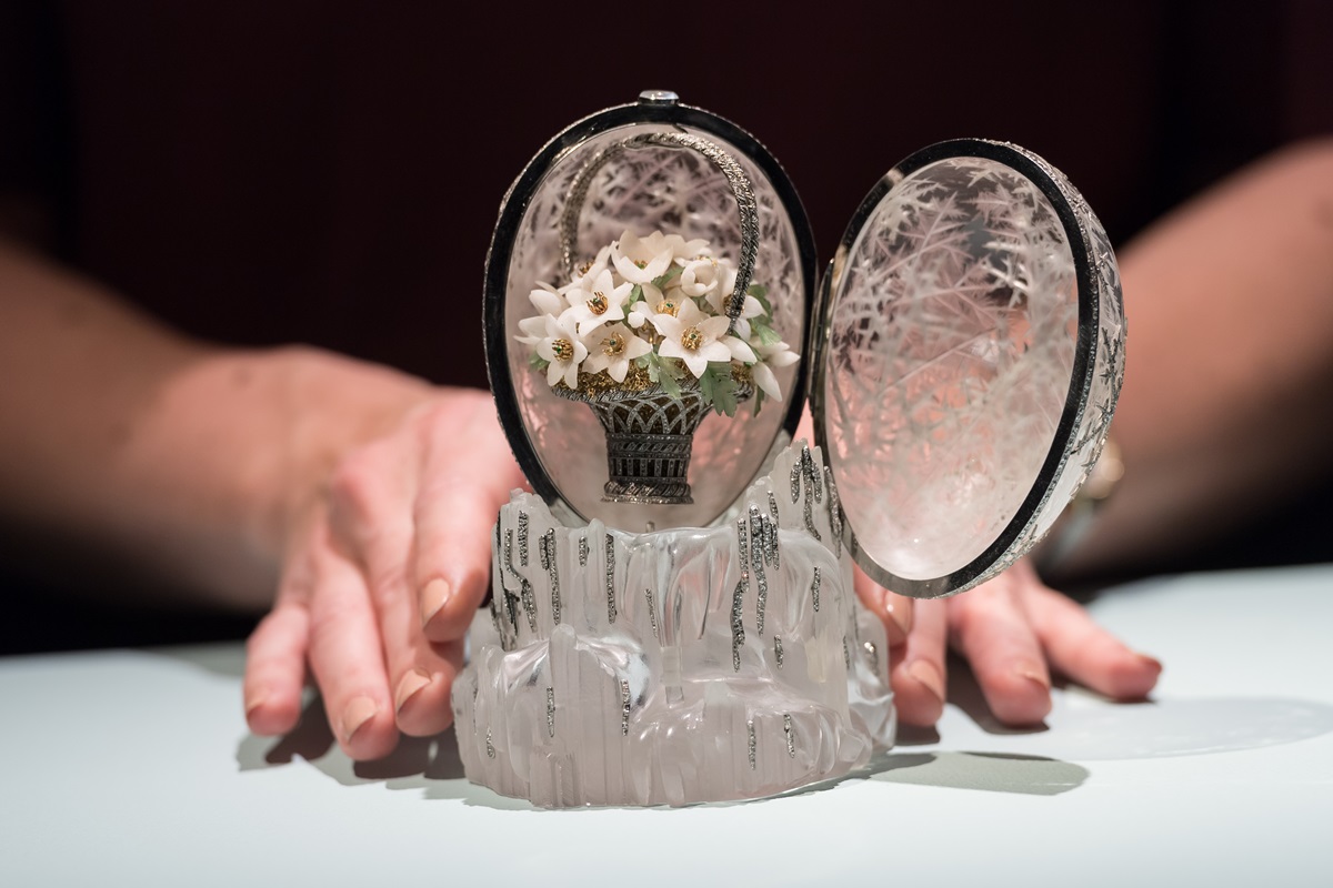 Новини світу - Легендарне Зимове яйце Фаберже знову виставляють на аукціон