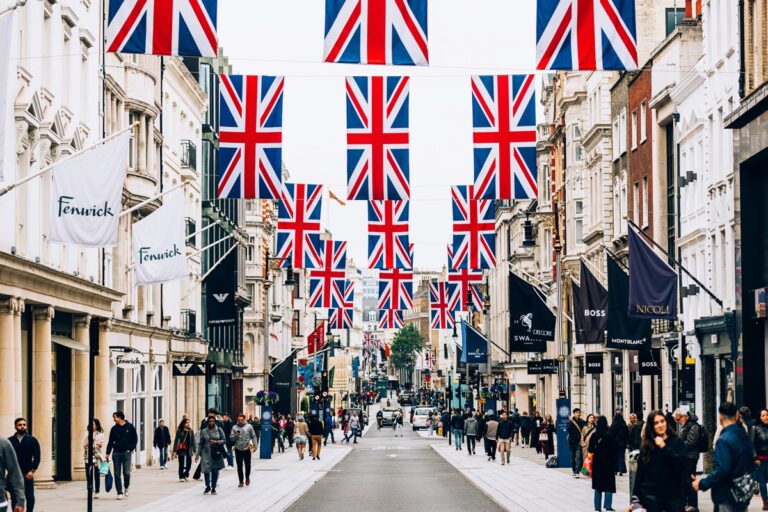 Лондонську Нью-Бонд-стріт очолила рейтинг найдорожчих торгових вулиць