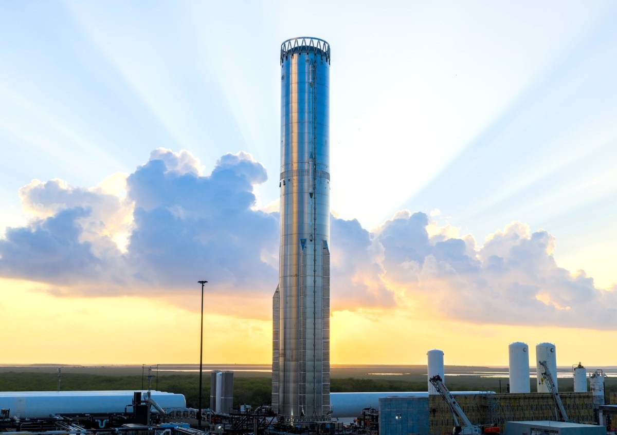 Технології - Оновлений SpaceX Starship вибухнув під час ранніх випробувань